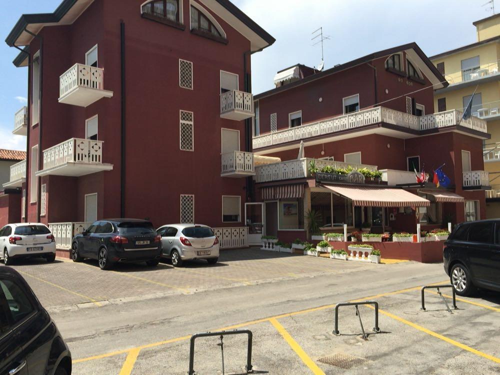 Hotel Malibran Lido di Jesolo Ngoại thất bức ảnh